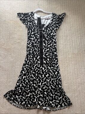 Black & White Floral Tie-Front Women’s Dress